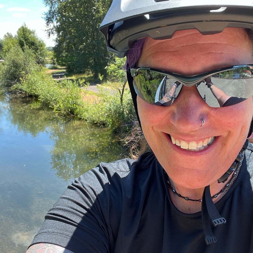 Meet your Posher, Tiffani